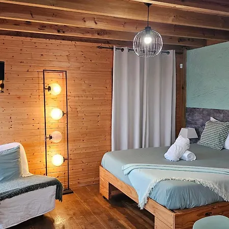 Fernandes Шале *